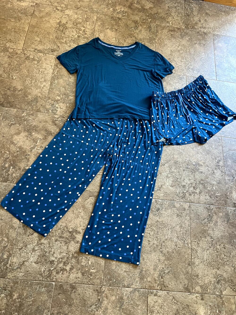 Joyspun 3-Piece Pajama Set Teal, Women's size L (12-14)